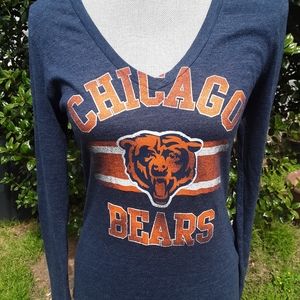 OFFICIAL NFL CHICAGO BEARS LONG SLEEVE V NECK TEE